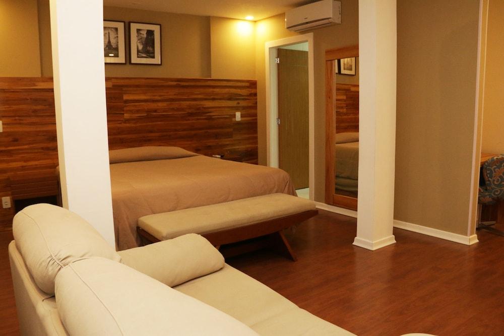 Hotel Petropolis Inn 3*