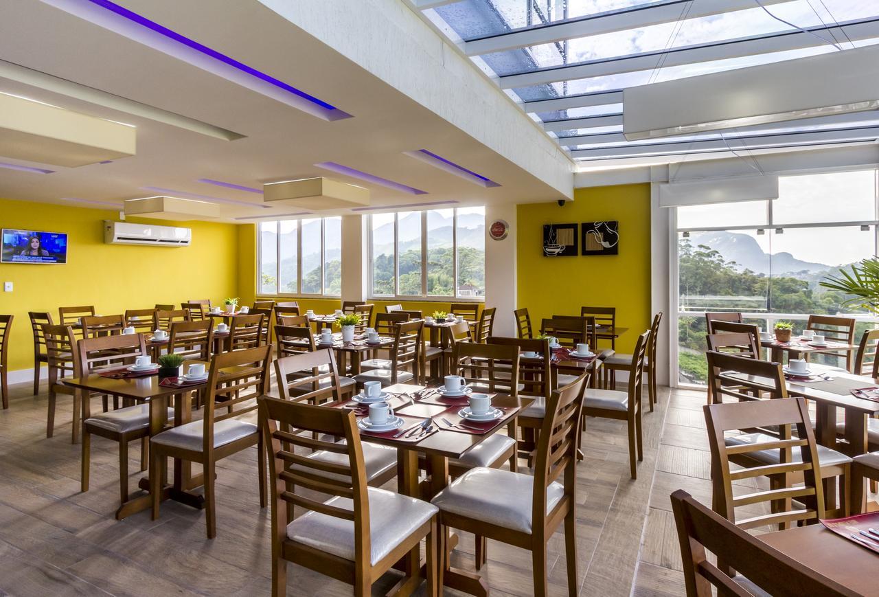 Hotel Petropolis Inn